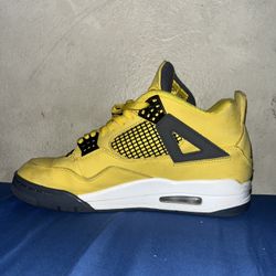 Air Jordan 4 Retro Lightning 2021 We