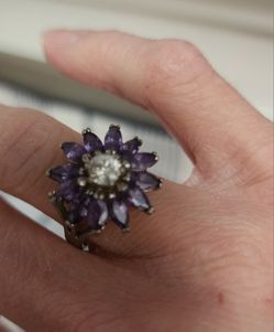 Woman's Ring