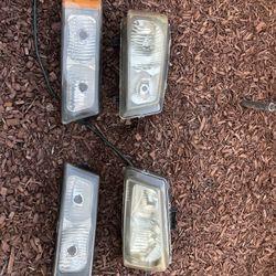 02-05 Chevy silverado cat headlights