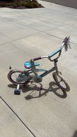 Frozen themed kids bicycle