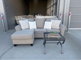 Small Sectional Sleeper Couch – Pull-Out Bed – Delivery Available 🚚
