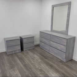 Dresser Whit Mirror And 2 Nightstands - Cómoda Con Espejo Y 2 Mesitas De Noche 