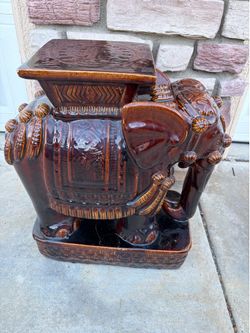 Vintage Elephant stand