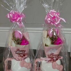 HELLO Kitty Valentine Gift