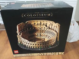 Used LEGO Colosseum Set 10276