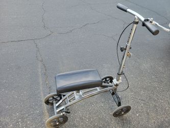 Knee Scooter