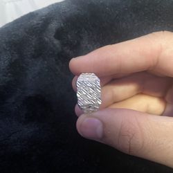 925 Silver Nugget Ring With Diamond Cut