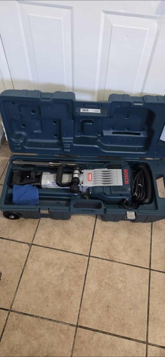 BOSCH JACK HAMMER NEW NUEVO 