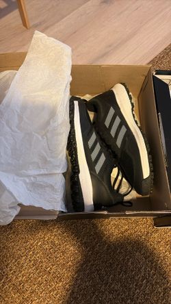 Adidas Golf Shoes 9.5