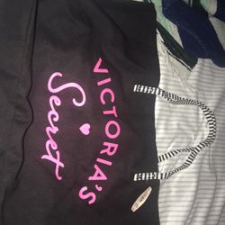 New With Tags Victoria Secrets Tote Bag Only $40 Firm See All Pictures