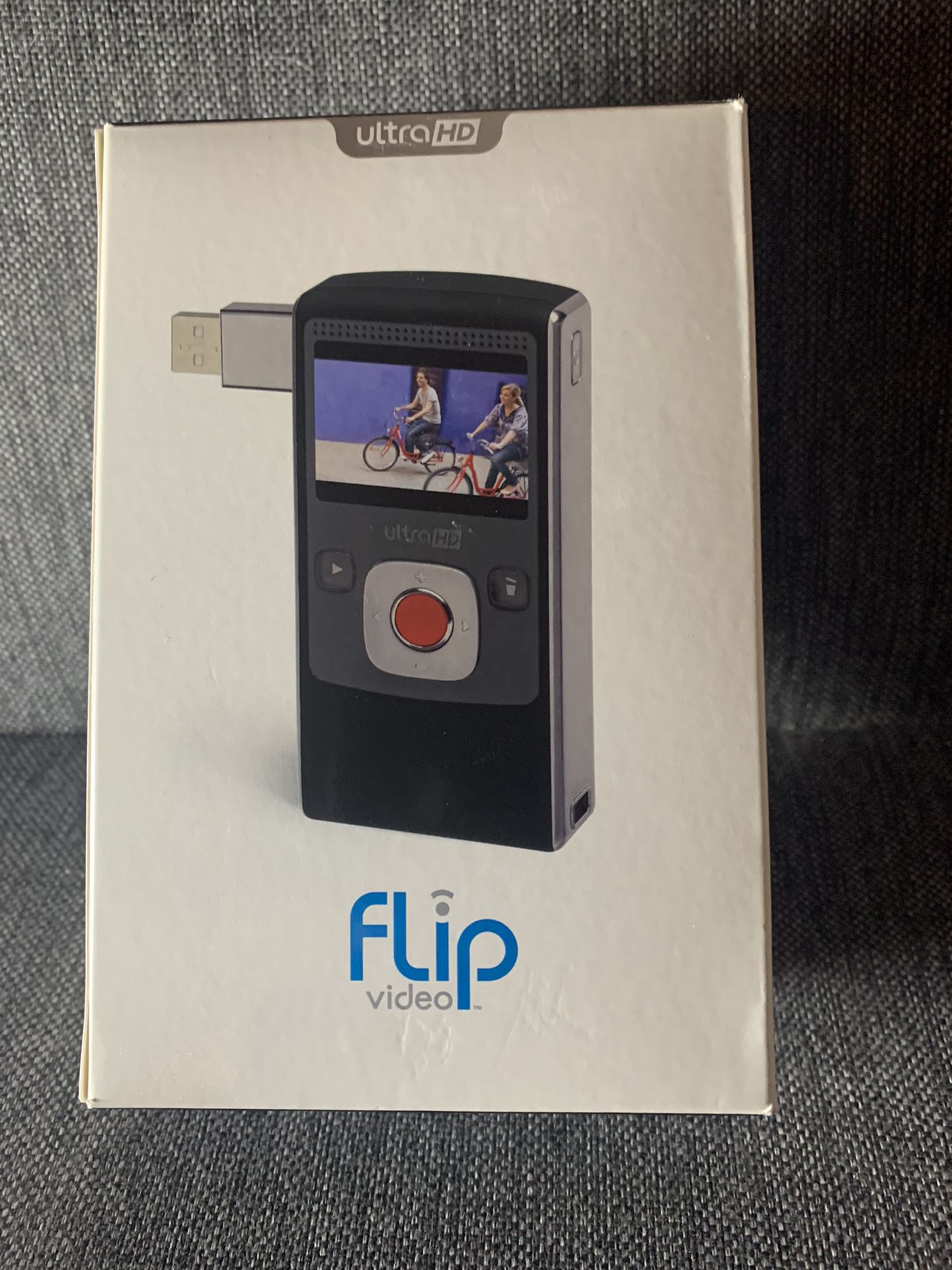 Flip Video Camcorder 8 GB