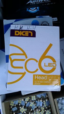 LED HEADLIGHT NUEVOS EN SUS CAJAS COLOR BLANCOS 6000K TENGO DE TODO TIPO DE MEDIDAS NÚMEROS Y LETRAS