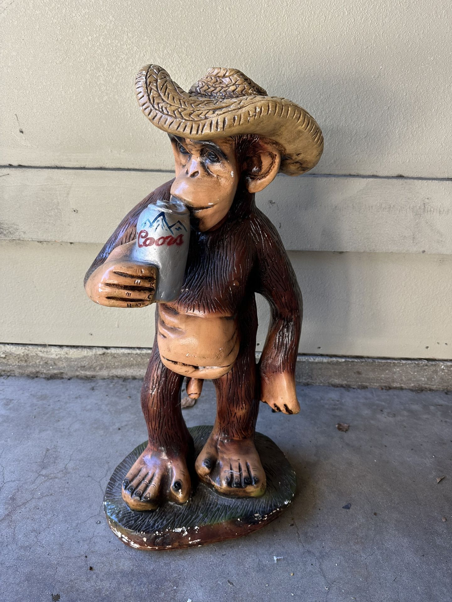 Drunk Monkey Statue