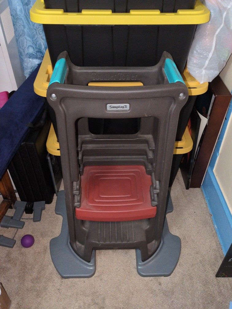 Simplay 3 Toddler Tower With Base