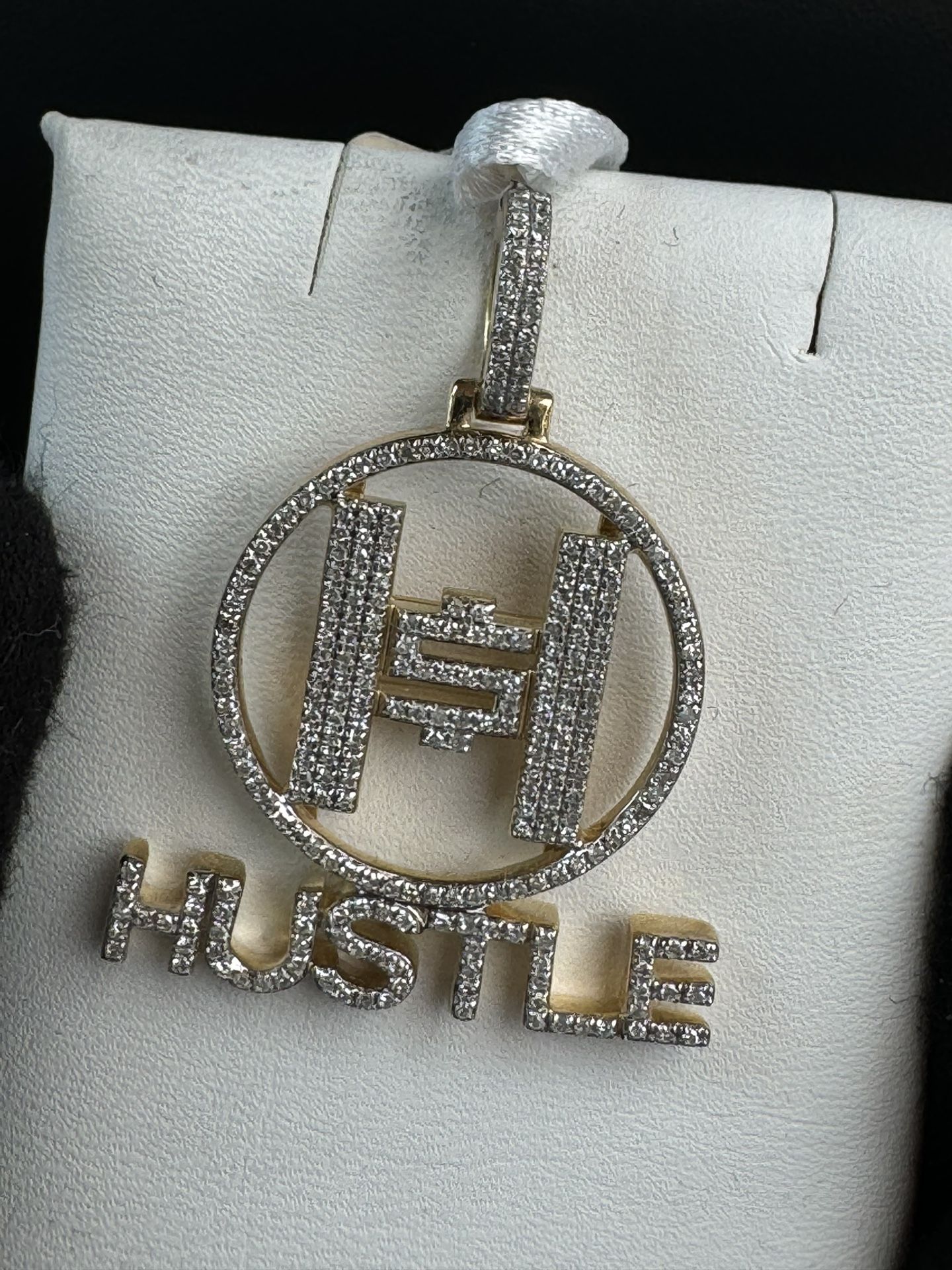HUSTLE charm 10K Yellow Gold 0.625CTW DIAMONDS