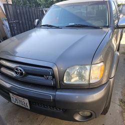 2004 Toyota Tundra