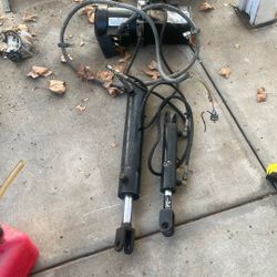 Complete Hydraulic Dock Leveler System – Cylinders + 1HP Power Unit (IE) 