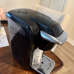 KEURIG Coffee Maker