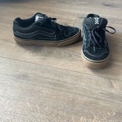 Men’s Vans Size 10