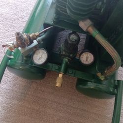 Rolair (Construction Compressor)