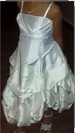 Size 8 flower girl dress