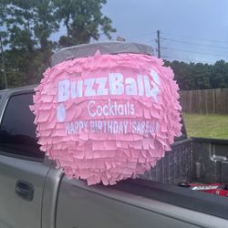 Buzzball Piñatas