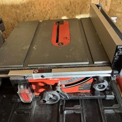 Milwaukee Table Saw 