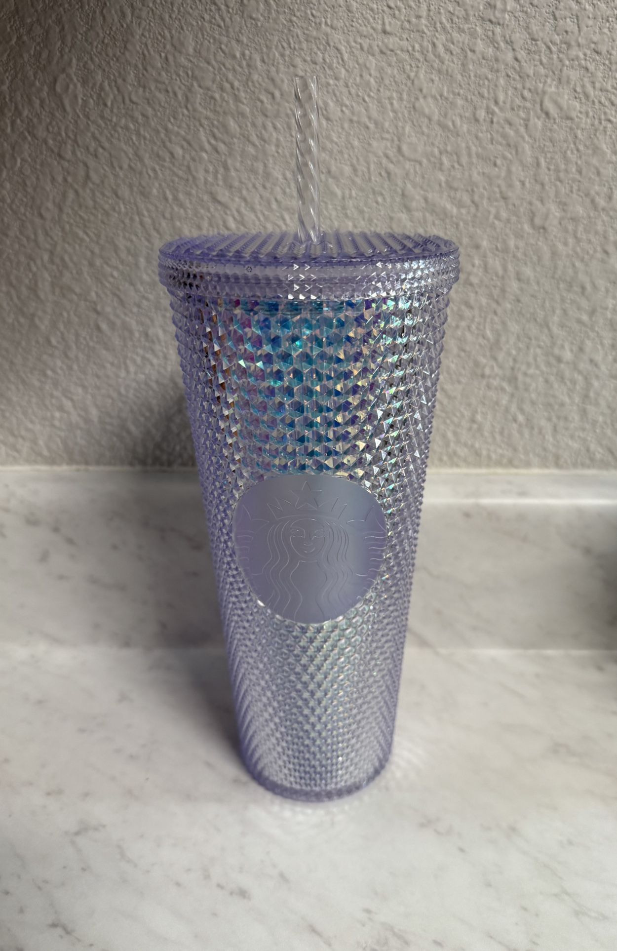 Starbucks Iridescent Silver White Snowflake 24oz Cold Cup Tumbler
