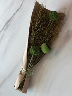 Dried Green Botanical Bouquet with Allium Stems