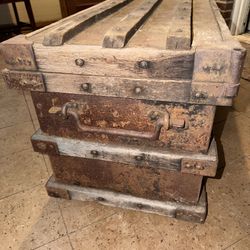 1897 Vanderman Railroad Trunk