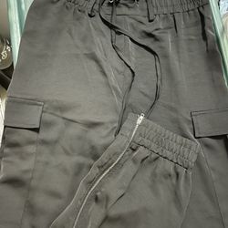 FASHION NOVA JOGGER LEG ZIPPER