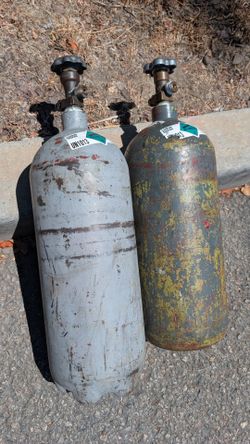 CO2 tanks w vintage Sherwood valves C02 brass valve tank pair carbon dioxide