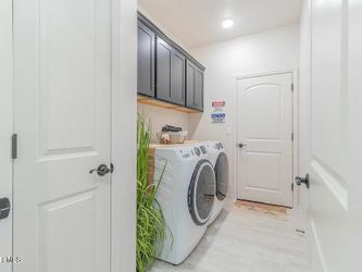 Smart LG Vented Washer and Gas Dryer Set