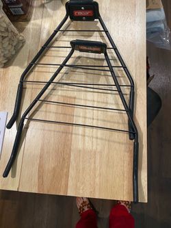 Bike wall rack
