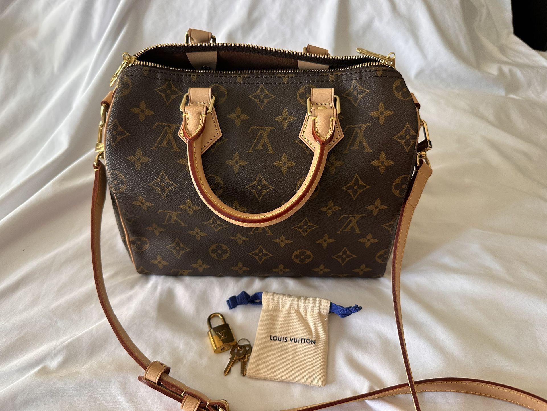Louis Vuitton - Speedy Bandouliere 