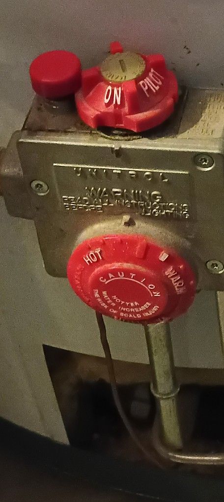 Barely New Water Heater Uses Gas $150