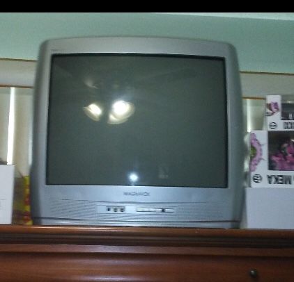 Silver 20 inch Magnavox TV television dorm