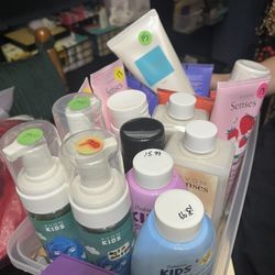 LOADS OF AVON