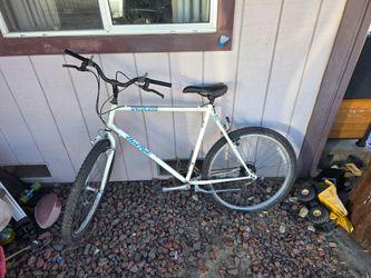 Specialized Hard Rock bike