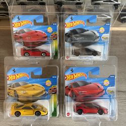 Hot Wheels Ferrari Short Card
