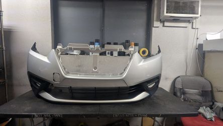 2018-2019-2020 NISSAN KICKS FRONT BUMPER OEM USED #10231