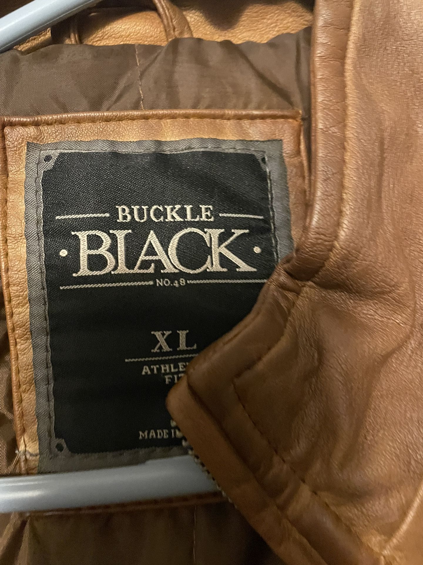 buckel leather jacket xl
