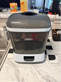 Dr brown bottle sanitizer/dryer