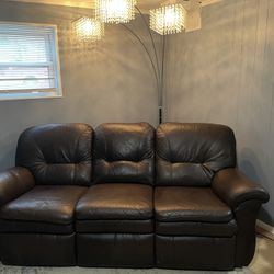 La Z Boy Leather Sofa With Recliners