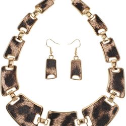 IMIKEYA Luxurious Leopard Print Necklace Earring Set Metal