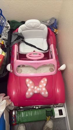 minnie mouse power wheels car