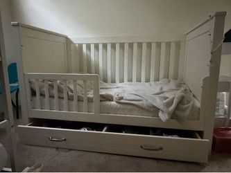 Convertible Crib