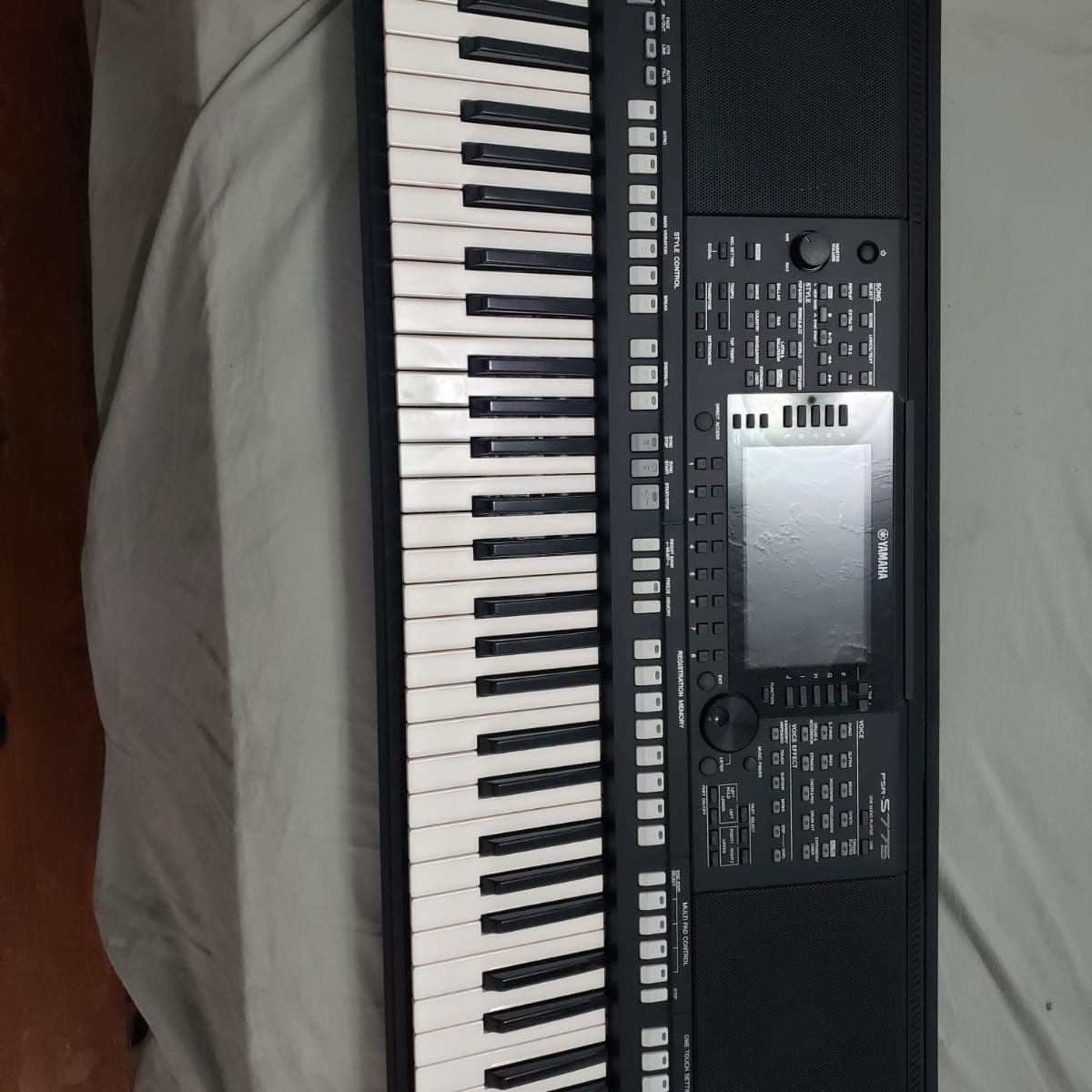 Yamaha Piano PSR-S775