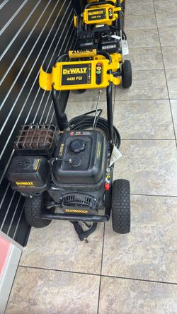 DEWALT PRESSURE WASHER 4400PSI
