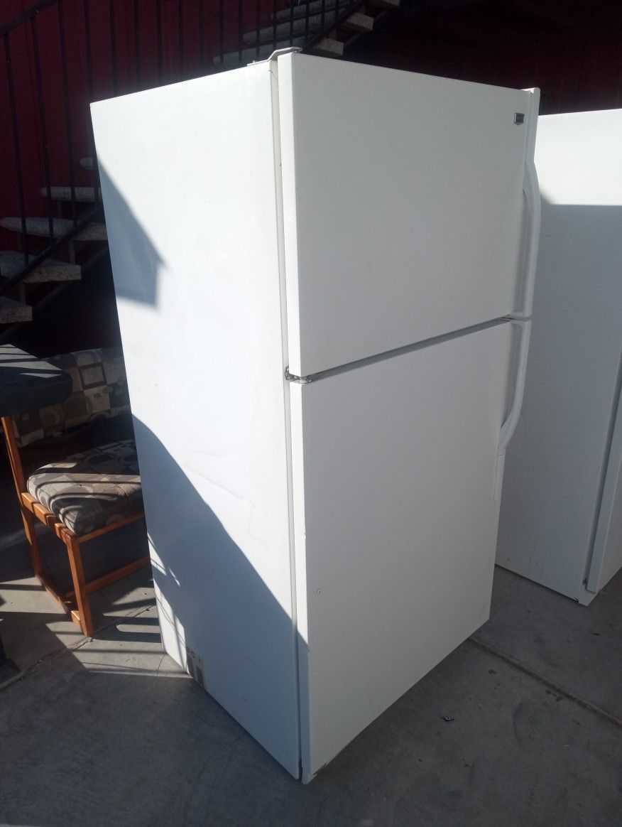 Working White Refrigerator